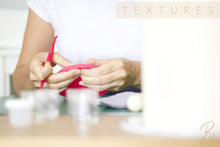 Load image into Gallery viewer, Cake Course V201 • Cake Textures & Trendy Decorations