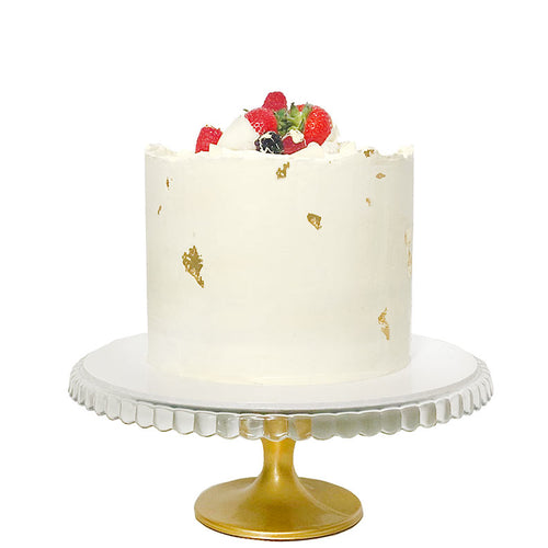 Vanilla + 🍓 Gold Strawberry Birthday Cake